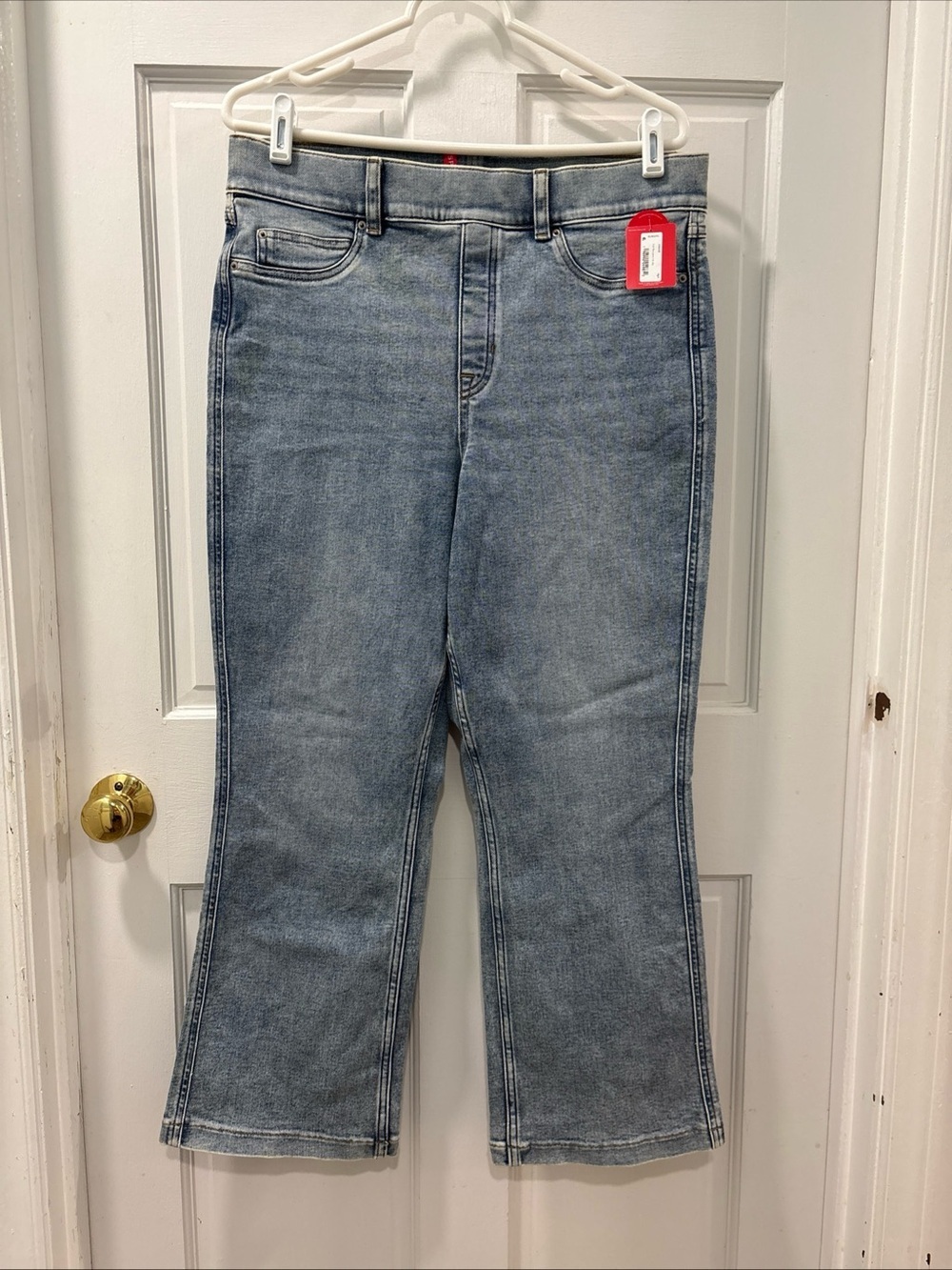 Spanx Women’s Pull On Kick Flare Jeans Size XL Indigo Sky Light Wash New W/ Tags